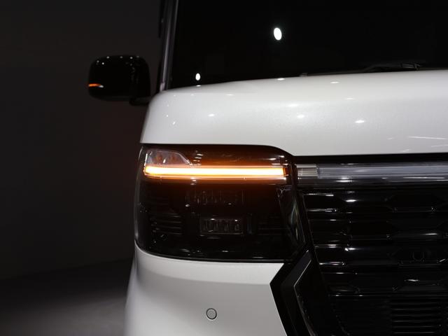 N-BOXカスタム ターボコーディネートスタイル 元試乗車 運転支援機能 衝突軽減ブレーキ 禁煙車 ツートンカラー LEDヘッドライト 両側電動スライドドア 純正8インチナビ バックカメラ Bluetooth接続 ETCドラレコ 両側電動ドア VSA(12枚目)