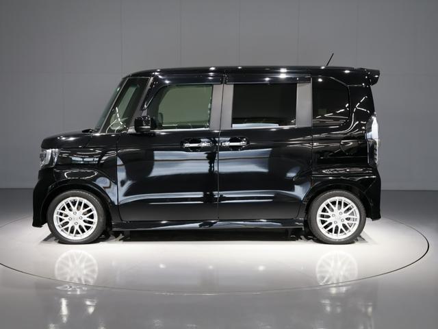 Ｎ－ＢＯＸカスタム ＥＸターボ　運転支援機能　衝突軽減ブレーキ　ＬＥＤヘッドライト　両側電動スライドドア　ＥＴＣ純正８インチナビ　バックカメラ　Ｂｌｕｅｔｏｏｔｈ接続　リア席１２．８インチモニター　ＶＳＡドライブレコーダー　地デジ（7枚目）