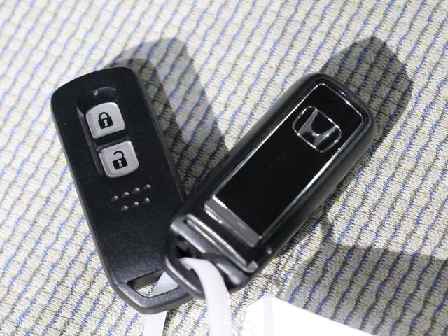 Ｎ－ＷＧＮ Ｌホンダセンシング　禁煙車　運転支援機能　衝突軽減ブレーキ　障害物センサー　運転席シートヒーター　　純正ナビ　バックカメラ　Ｂｌｕｅｔｏｏｔｈ接続　電子制御パーキングブレーキ　ＥＴＣ　ＶＳＡ　　ワンオーナー車　Ｂモニタ（18枚目）