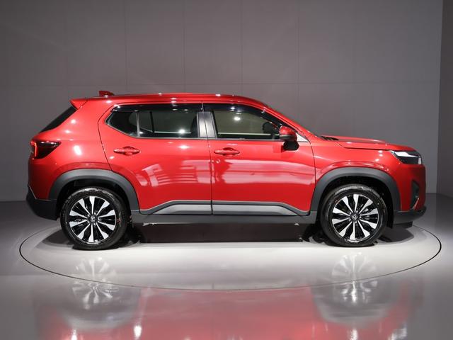 ＷＲ－Ｖ Ｚ　元試乗車　運転支援機能　衝突軽減ブレーキ　禁煙車　ＬＥＤヘッドライト　ドラレコ　　　ＥＴＣ　純正９インチナビ　バックカメラ　Ｂｌｕｅｔｏｏｔｈ接続　ホンダコネクト　障害物センサー　ソナー　盗難防止装置（17枚目）