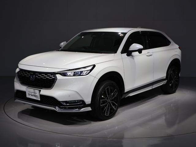 ヴェゼル ｅ：ＨＥＶＺ　禁煙車　運転支援機能　衝突軽減ブレーキ　パワーテールゲート　ＬＥＤヘッドライト　　障害物センサー　純正ナビ　バックカメラ　Ｂｌｕｅｔｏｏｔｈ接続　ミュージックラック　ＥＴＣ　先進ライト　スマキ　Ｄレコ（8枚目）