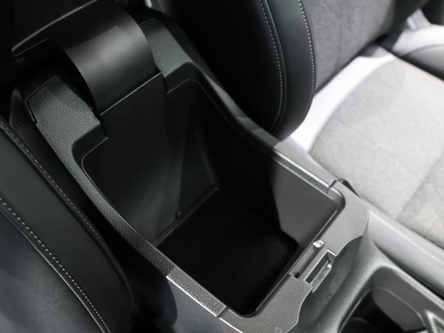 ヴェゼル ｅ：ＨＥＶＺ　禁煙車　運転支援機能　衝突軽減ブレーキ　パワーテールゲート　ＬＥＤヘッドライト　　障害物センサー　純正ナビ　バックカメラ　Ｂｌｕｅｔｏｏｔｈ接続　ミュージックラック　ＥＴＣ　先進ライト　スマキ　Ｄレコ（24枚目）