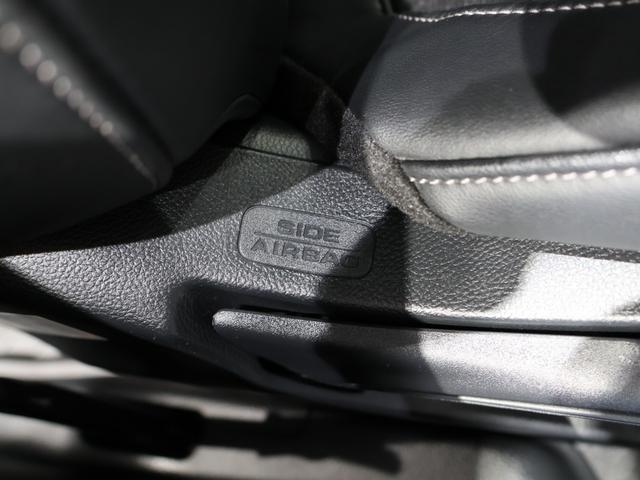 ヴェゼル ｅ：ＨＥＶＺ　禁煙車　運転支援機能　衝突軽減ブレーキ　パワーテールゲート　ＬＥＤヘッドライト　　障害物センサー　純正ナビ　バックカメラ　Ｂｌｕｅｔｏｏｔｈ接続　ミュージックラック　ＥＴＣ　先進ライト　スマキ　Ｄレコ（25枚目）