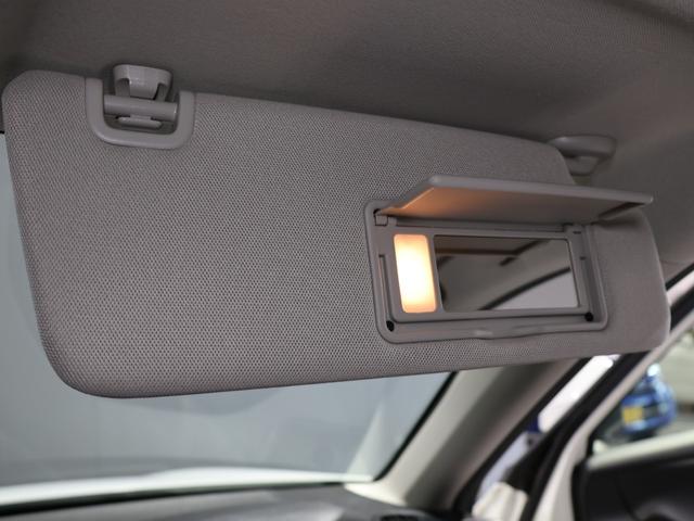 ヴェゼル ｅ：ＨＥＶＺ　禁煙車　運転支援機能　衝突軽減ブレーキ　パワーテールゲート　ＬＥＤヘッドライト　　障害物センサー　純正ナビ　バックカメラ　Ｂｌｕｅｔｏｏｔｈ接続　ミュージックラック　ＥＴＣ　先進ライト　スマキ　Ｄレコ（51枚目）