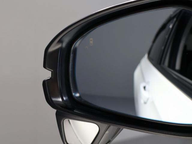 ヴェゼル ｅ：ＨＥＶＺ　禁煙車　運転支援機能　衝突軽減ブレーキ　パワーテールゲート　ＬＥＤヘッドライト　　障害物センサー　純正ナビ　バックカメラ　Ｂｌｕｅｔｏｏｔｈ接続　ミュージックラック　ＥＴＣ　先進ライト　スマキ　Ｄレコ（54枚目）