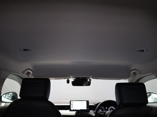 ヴェゼル ｅ：ＨＥＶＺ　禁煙車　運転支援機能　衝突軽減ブレーキ　パワーテールゲート　ＬＥＤヘッドライト　　障害物センサー　純正ナビ　バックカメラ　Ｂｌｕｅｔｏｏｔｈ接続　ミュージックラック　ＥＴＣ　先進ライト　スマキ　Ｄレコ（63枚目）
