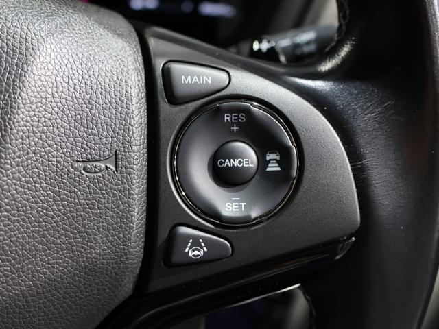 ヴェゼル ハイブリッドＲＳ・ホンダセンシング　禁煙車　運転支援機能　衝突軽減ブレーキ　ＬＥＤヘッドライト　パフォーマンスダンパー　ＥＴＣ　純正８インチナビ　バックカメラ　Ｂｌｕｅｔｏｏｔｈ接続　ドライブレコーダー　シートヒーター　サイドＳＲＳ（32枚目）
