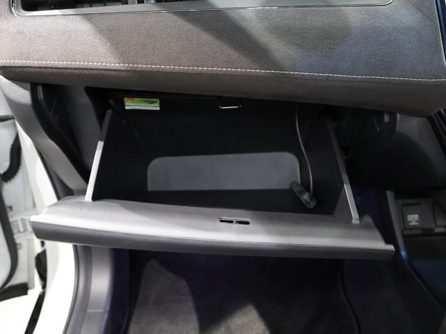 ヴェゼル ハイブリッドＲＳ・ホンダセンシング　禁煙車　運転支援機能　衝突軽減ブレーキ　ＬＥＤヘッドライト　パフォーマンスダンパー　ＥＴＣ　純正８インチナビ　バックカメラ　Ｂｌｕｅｔｏｏｔｈ接続　ドライブレコーダー　シートヒーター　サイドＳＲＳ（54枚目）