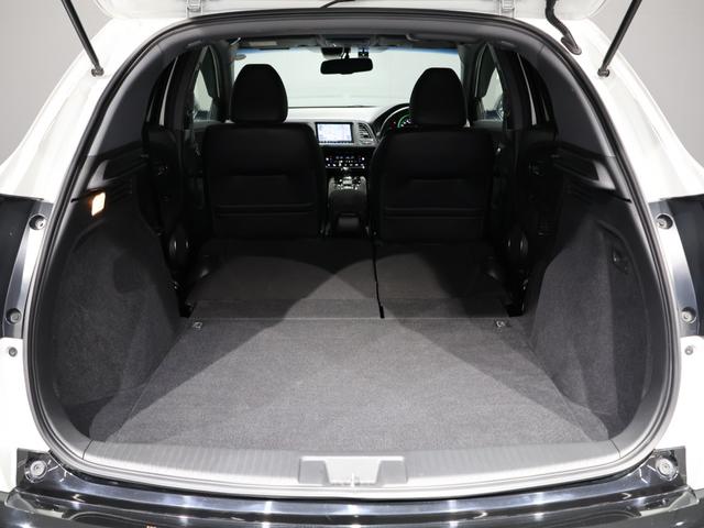 ヴェゼル ハイブリッドＲＳ・ホンダセンシング　禁煙車　運転支援機能　衝突軽減ブレーキ　ＬＥＤヘッドライト　パフォーマンスダンパー　ＥＴＣ　純正８インチナビ　バックカメラ　Ｂｌｕｅｔｏｏｔｈ接続　ドライブレコーダー　シートヒーター　サイドＳＲＳ（66枚目）