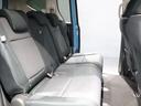 リアシートは足元にとても余裕があります！とても広いのでゆったりくつろげますよ♪是非現車でご体感下さい！