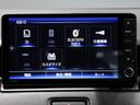 ｅ：ＨＥＶＺ　禁煙車　運転支援機能　衝突軽減ブレーキ　パワーテールゲート　ＬＥＤヘッドライト　　障害物センサー　純正ナビ　バックカメラ　Ｂｌｕｅｔｏｏｔｈ接続　ミュージックラック　ＥＴＣ　先進ライト　スマキ　Ｄレコ（42枚目）