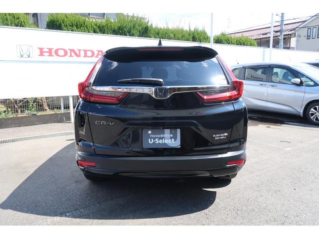 ＣＲ－Ｖハイブリッド ｅ：ＨＥＶＥＸ・ブラックエディション　認定中古車　リアカメラ付ナビ　クルーズコントロール　ドライブレコーダー　インターナビ　ハンズフリーパワーテールゲート　１８インチアルミ　パワーシート　サンルーフ　シートヒーター　ＥＴＣ　禁煙車　ＤＶＤ（6枚目）