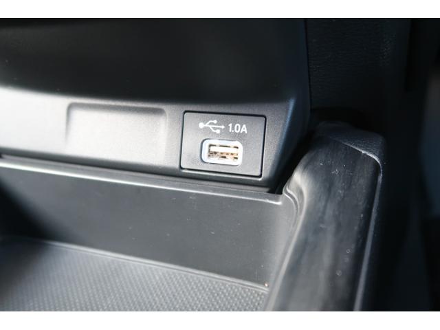 ＣＲ－Ｖハイブリッド ｅ：ＨＥＶＥＸ・ブラックエディション　認定中古車　リアカメラ付ナビ　クルーズコントロール　ドライブレコーダー　インターナビ　ハンズフリーパワーテールゲート　１８インチアルミ　パワーシート　サンルーフ　シートヒーター　ＥＴＣ　禁煙車　ＤＶＤ（29枚目）
