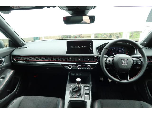 シビック ＲＳ　認定中古車　リヤカメラ付ナビ　ＥＴＣ　オートリトラミラー　Ｂカメラ　禁煙　パワーシート　ワンオーナ　衝突軽減ブレーキ　フルセグＴＶ　シートヒーター　スマートキー　クルーズコントロール　ＵＳＢ（21枚目）
