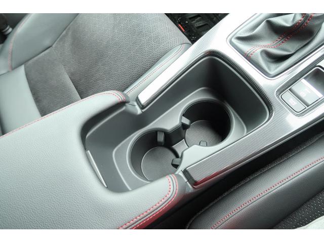 シビック ＲＳ　認定中古車　リヤカメラ付ナビ　ＥＴＣ　オートリトラミラー　Ｂカメラ　禁煙　パワーシート　ワンオーナ　衝突軽減ブレーキ　フルセグＴＶ　シートヒーター　スマートキー　クルーズコントロール　ＵＳＢ（30枚目）