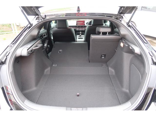 シビック ＲＳ　認定中古車　リヤカメラ付ナビ　ＥＴＣ　オートリトラミラー　Ｂカメラ　禁煙　パワーシート　ワンオーナ　衝突軽減ブレーキ　フルセグＴＶ　シートヒーター　スマートキー　クルーズコントロール　ＵＳＢ（40枚目）