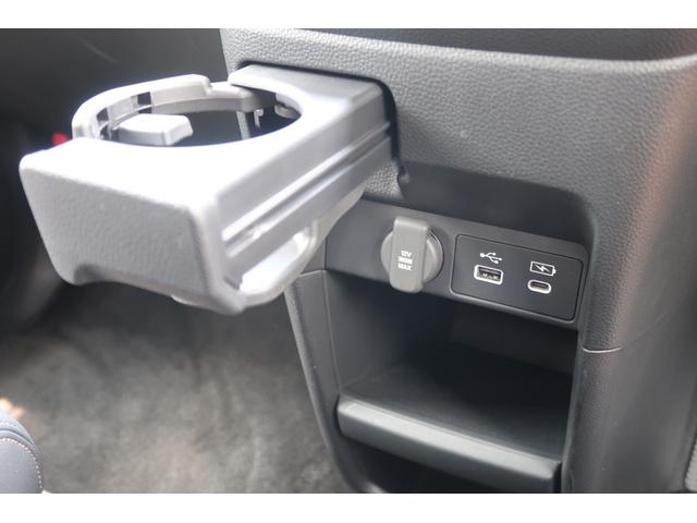ステップワゴン ｅ：ＨＥＶスパーダプレミアムライン　認定中古車　リヤカメラ付ナビ　マルチビューカメラ　オートリトラミラー　Ｐゲート　両側自動スライドドア　シートヒータ　リアカメラ　地デジフルセグ　クルーズコントロール　ＥＣＯモード　ワンオーナー車（29枚目）