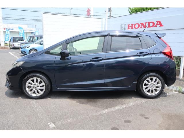 フィット １３Ｇ・Ｓホンダセンシング　認定中古車　リヤカメラ付ナビ　ＥＴＣ　オートリトラミラー　ドライブレコーダー　１５インチアルミ　パドルシフト　ワンオーナー　禁煙車　衝突軽減ブレーキ　ＬＥＤライト　クルコン　バックモニター　Ａストップ（5枚目）