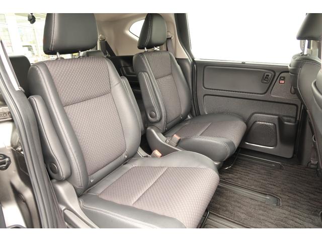 フリード Ｇ　認定中古車　リヤカメラ付インターナビ　ＥＴＣ　前後ドライブレコーダー　オートリトラミラー　シートヒーター　１５インチアルミ　ワンオーナー　禁煙車　Ａクルーズ　記録簿　３列シート　カーテンエアバック（35枚目）