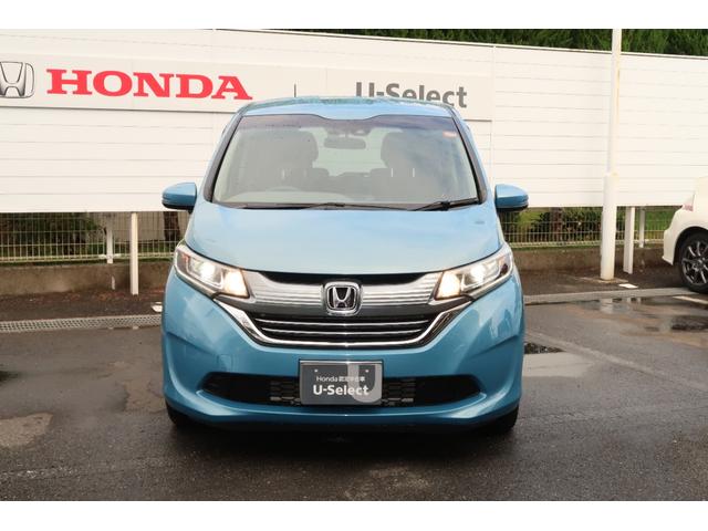 フリードハイブリッド ハイブリッド・Ｇホンダセンシング　軽減ブレーキ　キーフリーシステム　１オ－ナ－　記録簿　ＤＶＤ再生可能　ＥＣＯＮ　禁煙　後カメラ　Ａクルーズ　地デジフルセグＴＶ　ＬＥＤヘッドランプ　横滑防止　ＥＴＣ付（7枚目）