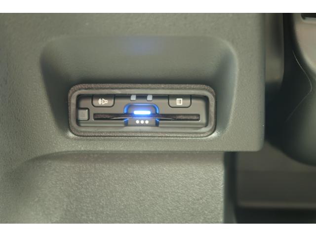 N-BOXカスタム ターボコーディネートスタイル 両側電動ドア Rカメラ スマートキ- パワーステアリング ETC エアコン パワーウィンドウ キーレス ターボエンジン ABS 地デジフルセグTV 禁煙車 クルコン VSA セキュリティ LEDライト(27枚目)
