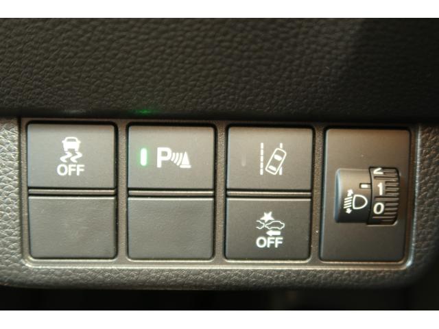 N-ONE RS インテリキー ETC付き AAC Bカメ 地デジチューナー パワーウィンドウ ナビ&TV パワーステアリング ABS キーフリー TURBO サイドカーテンエアバック 記録簿 禁煙 クリアランスソナー(34枚目)