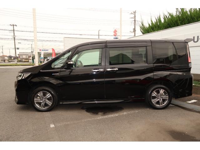 ステップワゴンスパーダ スパーダハイブリッドGホンダセンシング 認定中古車 リヤカメラ付ナビ ETC オートリトラミラー ドライブレコーダー 16インチアルミ 禁煙車 CMBS スマキー Aストップ ESC USB入力 両側自動ドア オートエアコン 地デジ 記録簿(5枚目)
