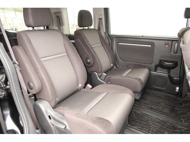 ステップワゴンスパーダ スパーダハイブリッドGホンダセンシング 認定中古車 リヤカメラ付ナビ ETC オートリトラミラー ドライブレコーダー 16インチアルミ 禁煙車 CMBS スマキー Aストップ ESC USB入力 両側自動ドア オートエアコン 地デジ 記録簿(32枚目)