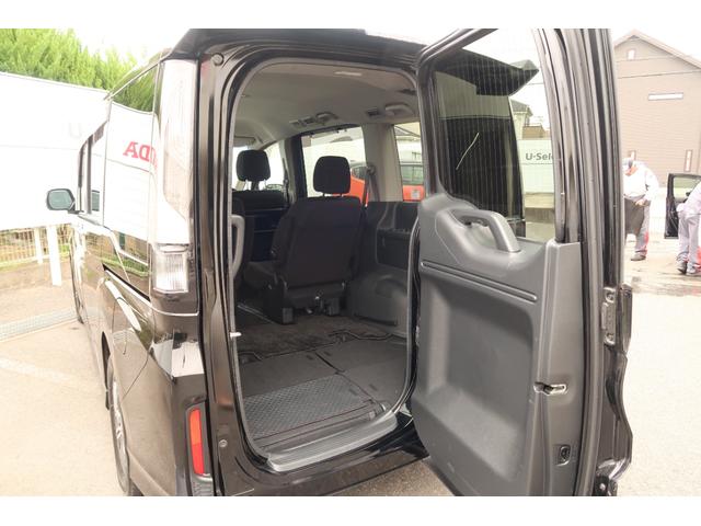 ステップワゴンスパーダ スパーダハイブリッドGホンダセンシング 認定中古車 リヤカメラ付ナビ ETC オートリトラミラー ドライブレコーダー 16インチアルミ 禁煙車 CMBS スマキー Aストップ ESC USB入力 両側自動ドア オートエアコン 地デジ 記録簿(35枚目)