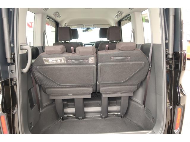 ステップワゴンスパーダ スパーダハイブリッドGホンダセンシング 認定中古車 リヤカメラ付ナビ ETC オートリトラミラー ドライブレコーダー 16インチアルミ 禁煙車 CMBS スマキー Aストップ ESC USB入力 両側自動ドア オートエアコン 地デジ 記録簿(36枚目)
