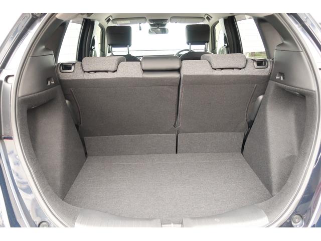 フィット ホーム　認定中古車　リヤカメラ付インターナビ　オートリトラミラー　パーキングセンサー　ワンオーナー　禁煙車　衝突軽減ブレーキ　リアカメ　ＬＥＤライト　オートライト　クリアランスソナー　フルセグＴＶ　ドラレコ（35枚目）