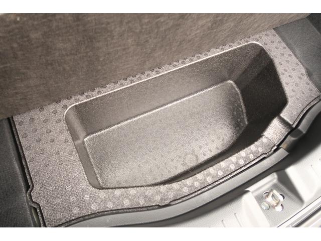 フィット ホーム　認定中古車　リヤカメラ付インターナビ　オートリトラミラー　パーキングセンサー　ワンオーナー　禁煙車　衝突軽減ブレーキ　リアカメ　ＬＥＤライト　オートライト　クリアランスソナー　フルセグＴＶ　ドラレコ（38枚目）