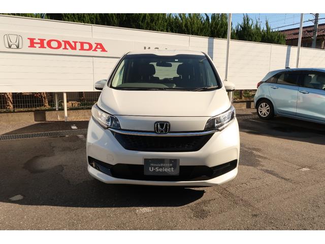 フリード Ｇ・ホンダセンシング　認定中古車　リアカメラ付インターナビ　ドライブレコーダー　シートヒーター　ＥＴＣ　オートリトラミラー　ワンオーナー　禁煙車　Ｆセグ　追突被害軽減ブレーキ　ｉストップ　Ｗエアバッグ　パワーウィンドウ（7枚目）
