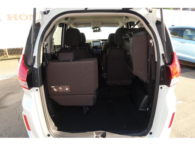 フリード Ｇ・ホンダセンシング　認定中古車　リアカメラ付インターナビ　ドライブレコーダー　シートヒーター　ＥＴＣ　オートリトラミラー　ワンオーナー　禁煙車　Ｆセグ　追突被害軽減ブレーキ　ｉストップ　Ｗエアバッグ　パワーウィンドウ（38枚目）