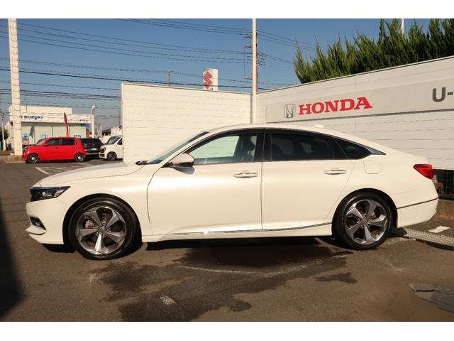 アコード EX オートエアコン 皮シート 横滑り防止装置 地デジフルセグ スマキー キーフリー ETC サンルーフ ナビ&TV パワーウィンドウ アイドリングストップ バックアイカメラ カーテンエアバッグ 禁煙(5枚目)