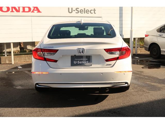 アコード EX オートエアコン 皮シート 横滑り防止装置 地デジフルセグ スマキー キーフリー ETC サンルーフ ナビ&TV パワーウィンドウ アイドリングストップ バックアイカメラ カーテンエアバッグ 禁煙(6枚目)