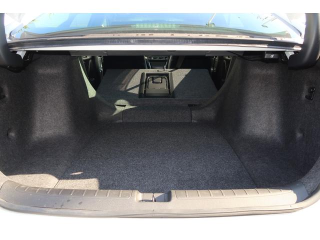 アコード EX オートエアコン 皮シート 横滑り防止装置 地デジフルセグ スマキー キーフリー ETC サンルーフ ナビ&TV パワーウィンドウ アイドリングストップ バックアイカメラ カーテンエアバッグ 禁煙(40枚目)