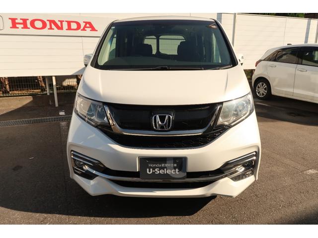 ステップワゴンスパーダ スパーダ・クールスピリットホンダセンシング サイドエアバック スマートキ 左右電動スライドドア バックモニタ Wエアコン 地TV ナビ&TV 助手席エアバッグ AAC 横滑り防止機能 ターボ車 三列シート ドライブレコーダ シートヒータ ABS(7枚目)