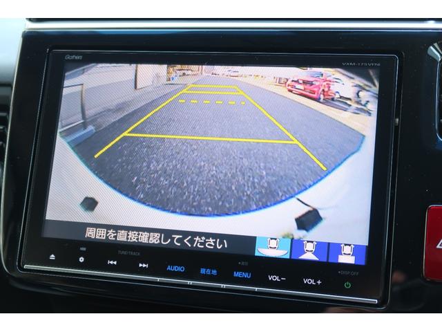 ステップワゴンスパーダ スパーダ・クールスピリットホンダセンシング サイドエアバック スマートキ 左右電動スライドドア バックモニタ Wエアコン 地TV ナビ&TV 助手席エアバッグ AAC 横滑り防止機能 ターボ車 三列シート ドライブレコーダ シートヒータ ABS(25枚目)