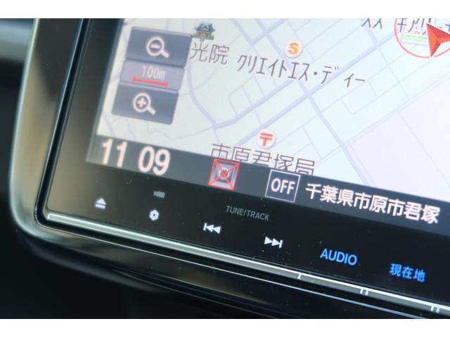 ステップワゴンスパーダ スパーダ・クールスピリットホンダセンシング サイドエアバック スマートキ 左右電動スライドドア バックモニタ Wエアコン 地TV ナビ&TV 助手席エアバッグ AAC 横滑り防止機能 ターボ車 三列シート ドライブレコーダ シートヒータ ABS(30枚目)