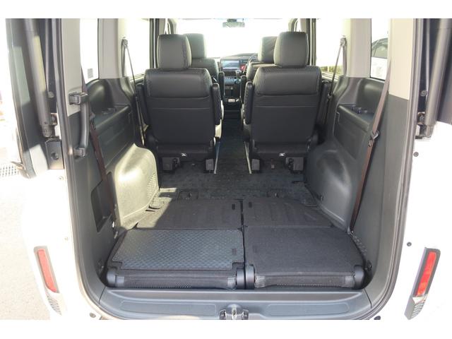 ステップワゴンスパーダ スパーダ・クールスピリットホンダセンシング サイドエアバック スマートキ 左右電動スライドドア バックモニタ Wエアコン 地TV ナビ&TV 助手席エアバッグ AAC 横滑り防止機能 ターボ車 三列シート ドライブレコーダ シートヒータ ABS(40枚目)