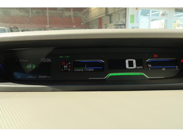 フリードハイブリッド ハイブリッド・Gホンダセンシング キーフリーシステム 後カメラ 地デジフルセグTV パワーウインドウ ETC付 ナビTV パワステ オートエアコン ABS スマキ- 両Pスラドア 軽減ブレーキ 1オ-ナ- 記録簿 DVD再生可能 禁煙(21枚目)