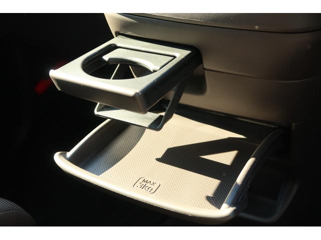 フリードハイブリッド ハイブリッド・Gホンダセンシング キーフリーシステム 後カメラ 地デジフルセグTV パワーウインドウ ETC付 ナビTV パワステ オートエアコン ABS スマキ- 両Pスラドア 軽減ブレーキ 1オ-ナ- 記録簿 DVD再生可能 禁煙(27枚目)