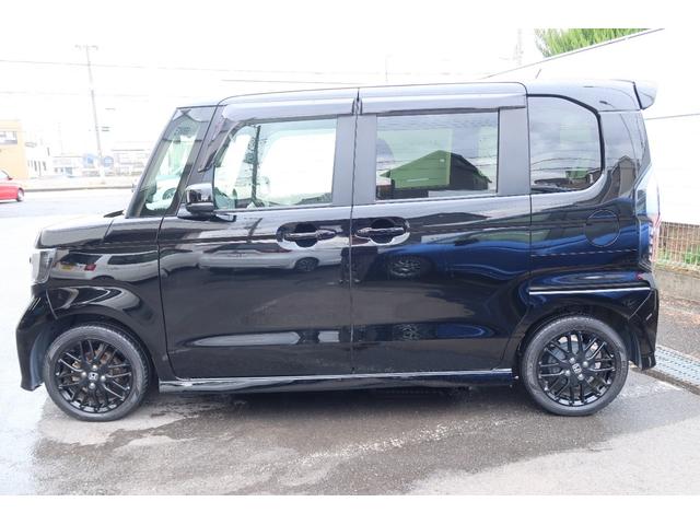 Ｎ－ＢＯＸカスタム Ｌターボスタイル＋ブラック　ターボエンジン　スマ－トキ－　エアバック　横滑り防止機能　ナビ＆ＴＶ　サイドカーテンエアバック　クルーズコントロール　助手席エアバッグ　地デジ　ＬＥＤライト　ＥＴＣ車載器　ベンチＳ　禁煙　Ｄレコ　ＰＳ（6枚目）