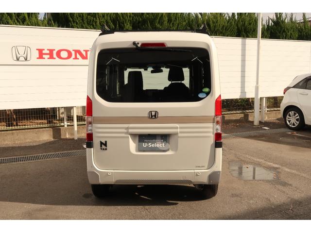N-VAN+スタイル ファン・ターボホンダセンシング 認定中古車 リヤカメラ付インターナビ ETC 社外ドライブレコーダー パーキングセンサー ルーフキャリア マルチボード 禁煙車 禁煙使用 スマートキープッシュスタート ナビ&TV オートクルーズ PW(6枚目)