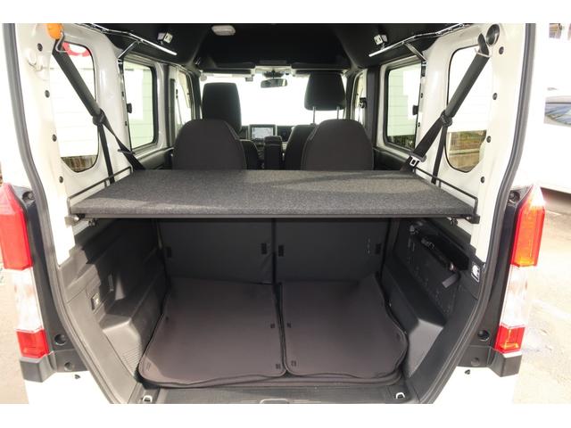 N-VAN+スタイル ファン・ターボホンダセンシング 認定中古車 リヤカメラ付インターナビ ETC 社外ドライブレコーダー パーキングセンサー ルーフキャリア マルチボード 禁煙車 禁煙使用 スマートキープッシュスタート ナビ&TV オートクルーズ PW(35枚目)