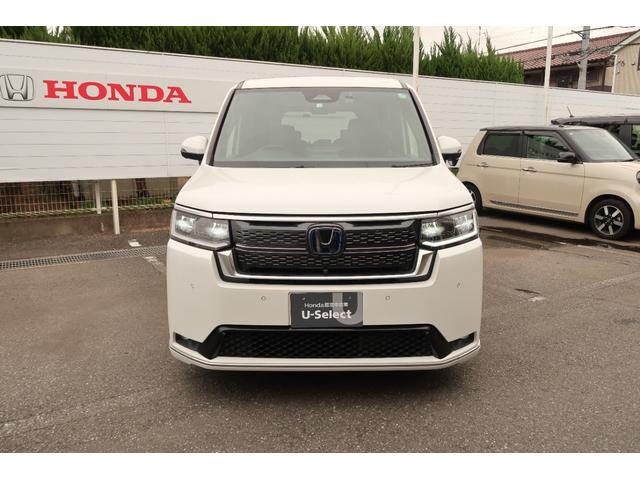 ステップワゴン e:HEVスパーダプレミアムライン 認定中古車 リヤカメラ付インターナビ ETC マルチビューカメラシステム 前後ドライブレコーダー パーキングセンサー 17インチアルミ リア席モニター ワンオーナー 禁煙 マルチカメラ Pテールゲート(13枚目)