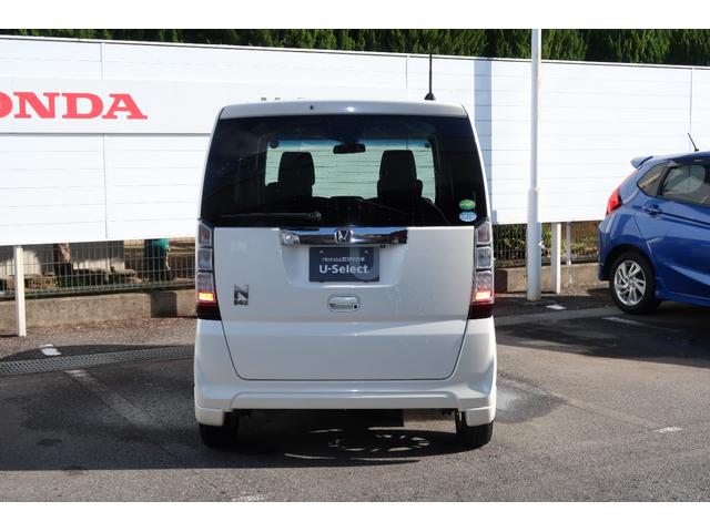 Ｎ－ＢＯＸ ＧＳＳパッケージ　ブレーキサポート　スマートキー＆プッシュスタート　フルオートエアコン　キーレスエントリ　パワーウインドウ　横滑防止　ＡＢＳ　パワーステアリング　バックカメラ装備　Ｉストップ　禁煙　ダブルエアバック（13枚目）