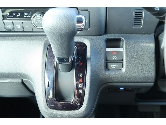 Ｎ－ＢＯＸカスタム ベースグレード　Ｗ電動ドア　オートエアコン　スマートキ　ＥＴＣ　バックカメラ　フルセグＴＶ　パワーステアリング　ＥＳＣ　パワーウインドウ　フリーキー　ＡＢＳ　ＵＳＢ接続　ＣＭＢＳ　禁煙　１オーナー　ベンチシート（34枚目）