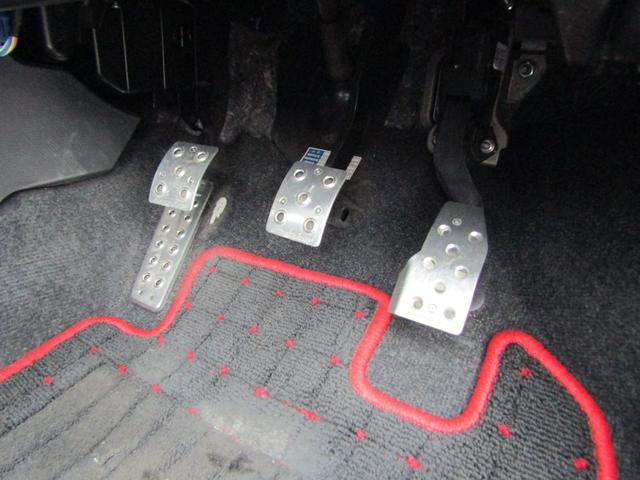 スイフトスポーツ ベースグレード　６速　マニュアル　ＴＭ－ＳＱＵＡＲＥバンパー　ＲＲＰスーパーロムＥＣＵ　ＧＲｅｄｄｙマフラー　テイン車高調　ＧＲｅｄｄｙリアスポ　トライフォースエアクリ　フロントアッパーサポート　メンバーステー（46枚目）